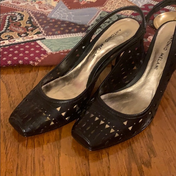 Antonio Melani black women’s strapped heels - Picture 5 of 8